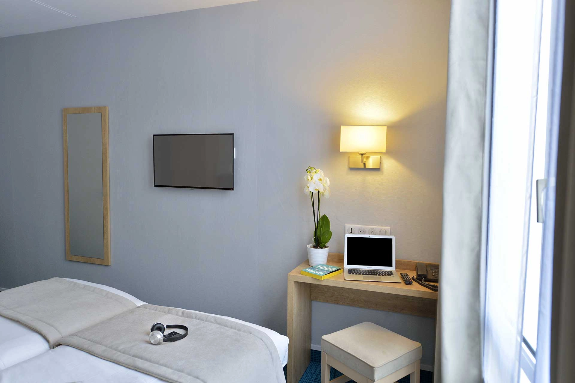 Chambres Supérieure Twin - Hôtel Eugénie | Boutique hôtel 3* Paris